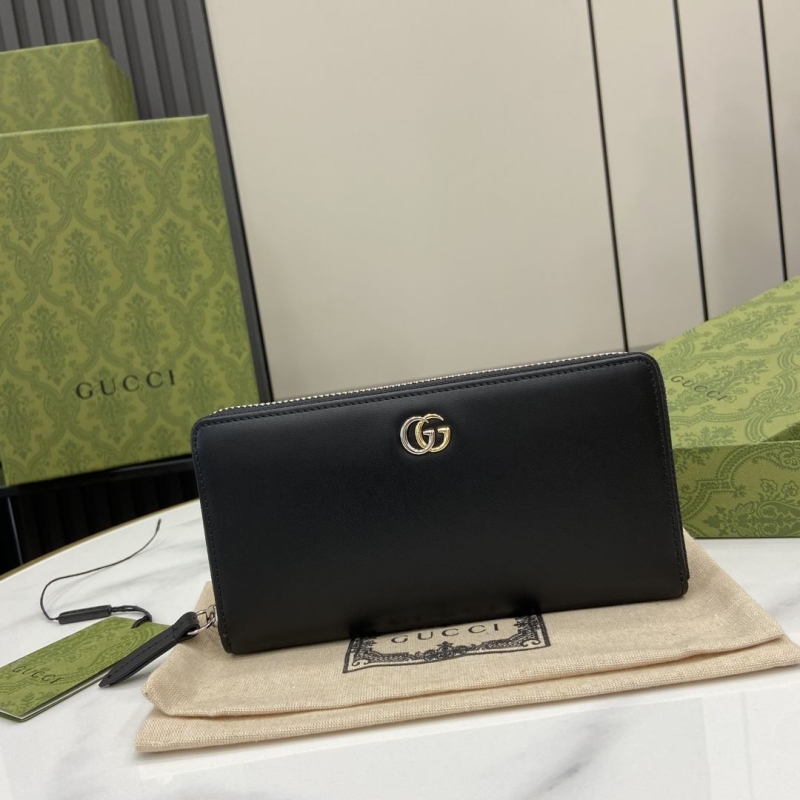 G*u*i wallets & purse